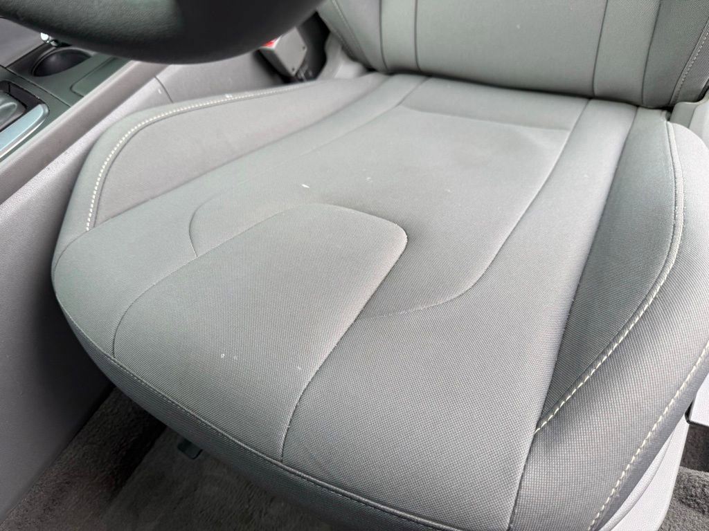 Used 2024 Hyundai Elantra SEL FWD image 23