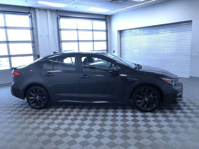 Certified 2025 Toyota Corolla SE w/ SE Premium Package image 33