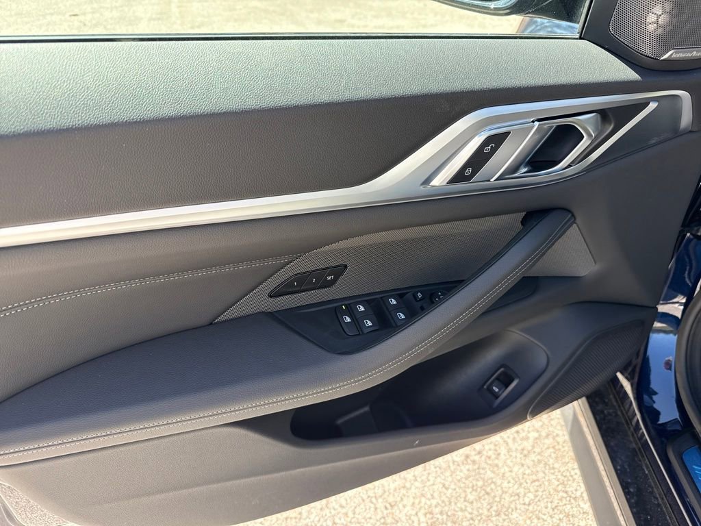 New 2026 BMW i4 xDrive40i AWD/4WD image 12