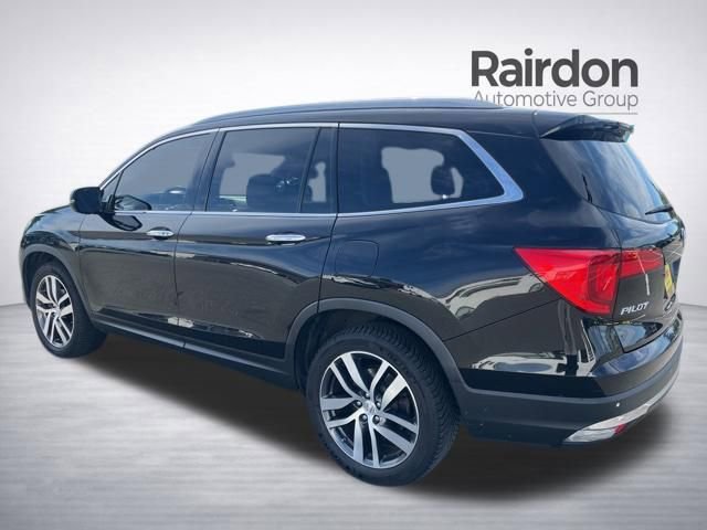Used 2017 Honda Pilot Touring image 5