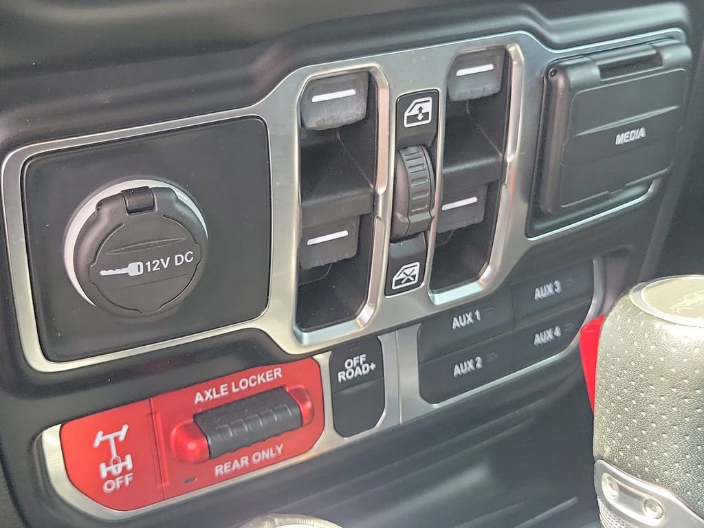 Used 2021 Jeep Gladiator Mojave AWD/4WD image 21