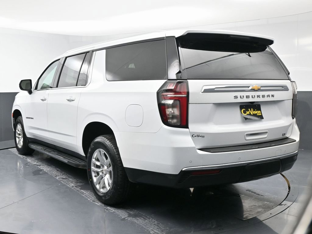 Used 2023 Chevrolet Suburban LT image 7