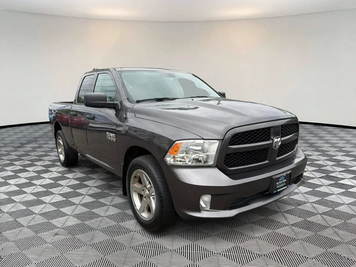 Used 2018 RAM 1500 Express w/ Express Value Package AWD/4WD image 1