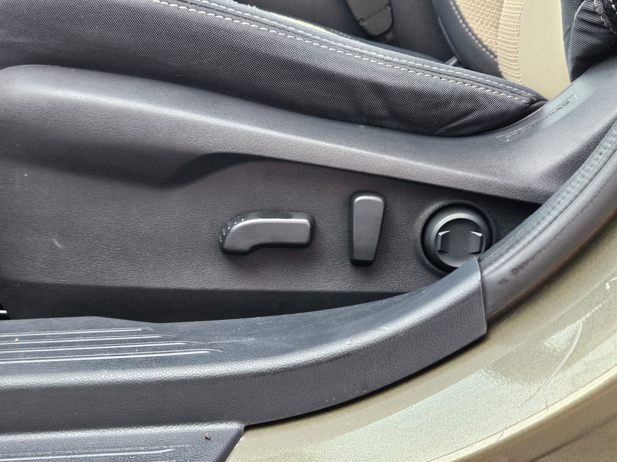 Used 2021 Subaru Outback Premium image 20