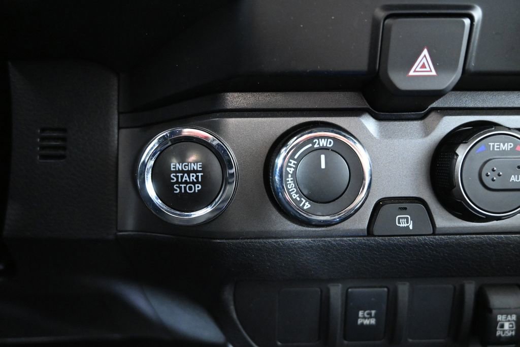 Used 2023 Toyota Tacoma TRD Off-Road AWD/4WD image 30