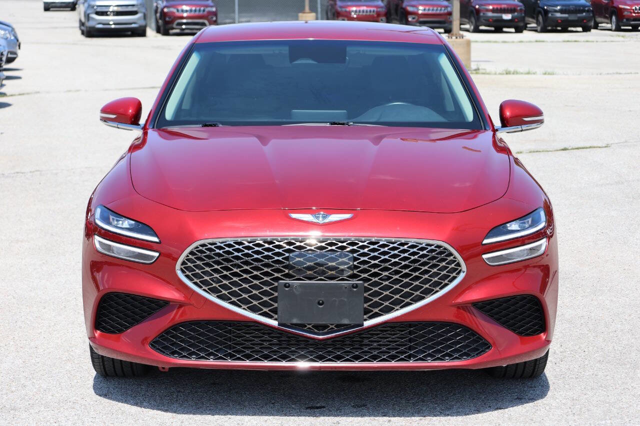 Used 2023 Genesis G70 2.0T image 5