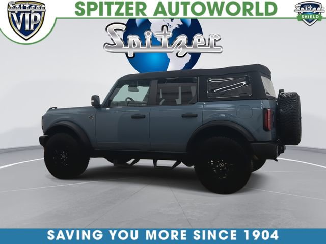 Used 2023 Ford Bronco Wildtrak image 2