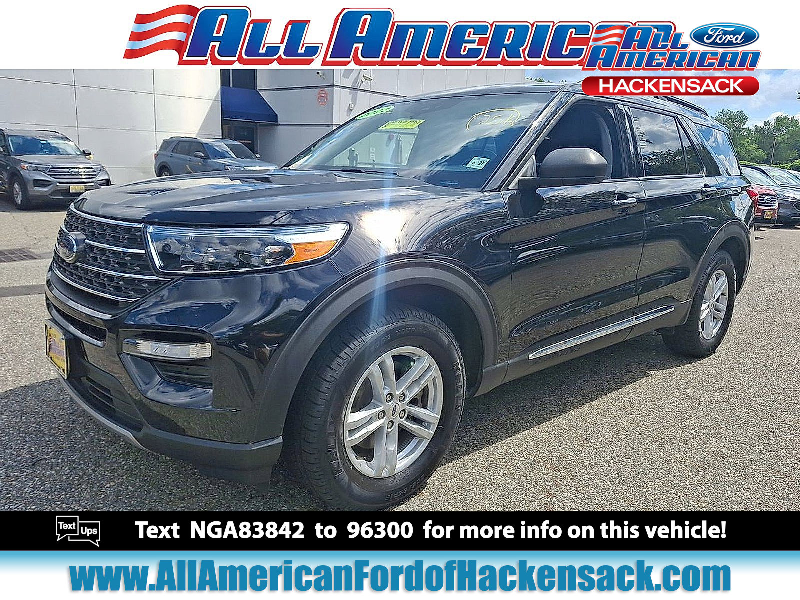 Certified 2022 Ford Explorer XLT w/ Equipment Group 202A image 1