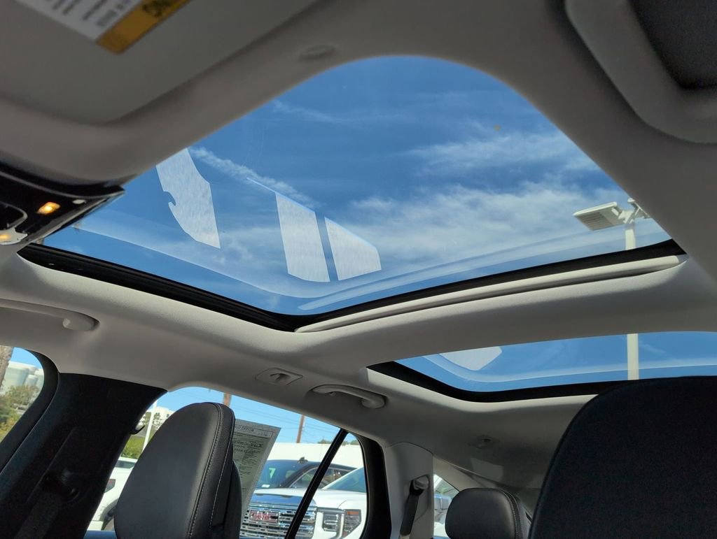 Used 2025 Mercedes-Benz E 450 4MATIC All-Terrain Wagon image 7