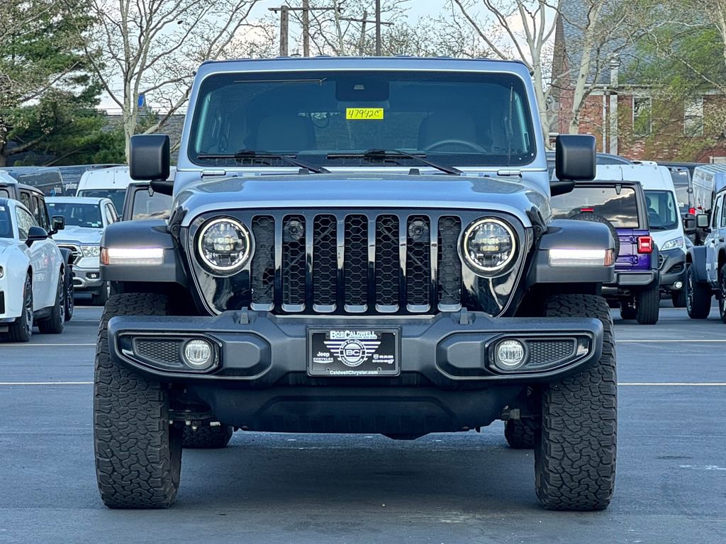 Used 2024 Jeep Wrangler Willys AWD/4WD image 2