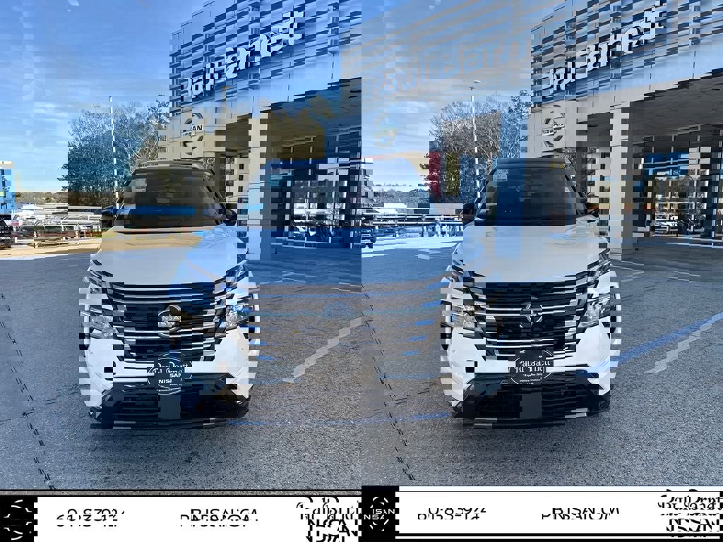 New 2026 Nissan Rogue Platinum image 18