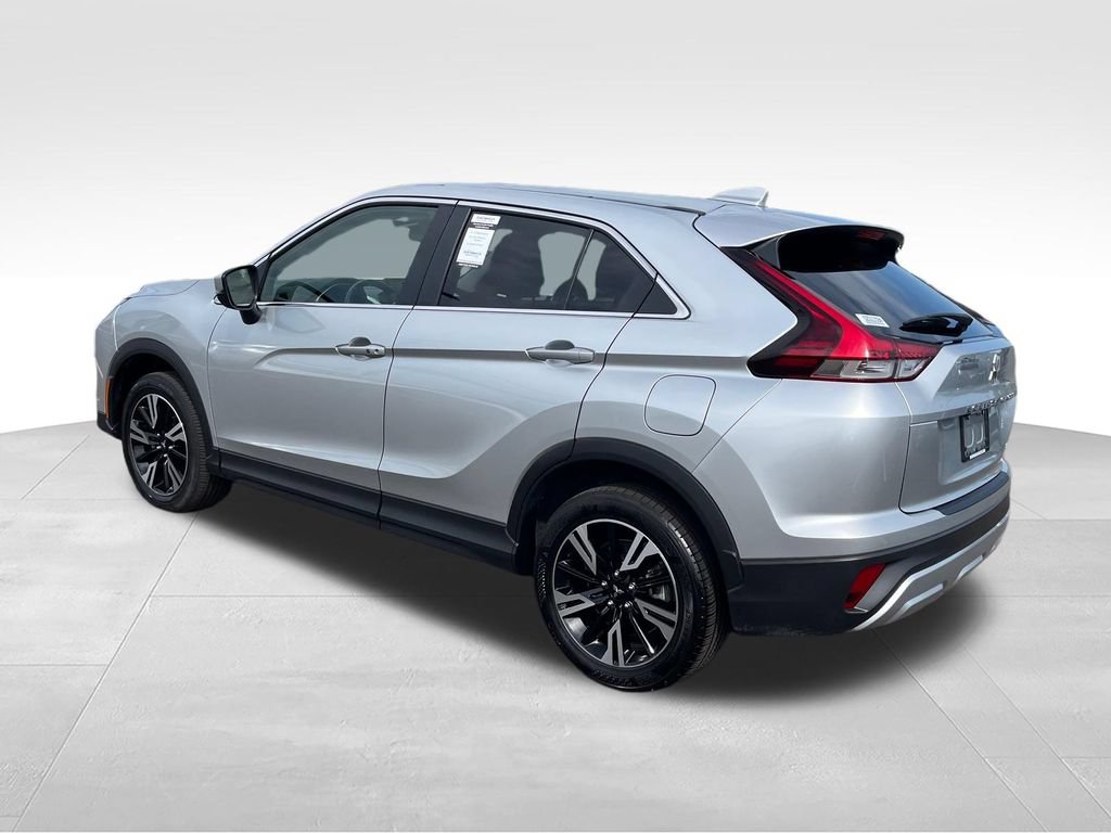 Used 2025 Mitsubishi Eclipse Cross SE AWD/4WD image 3