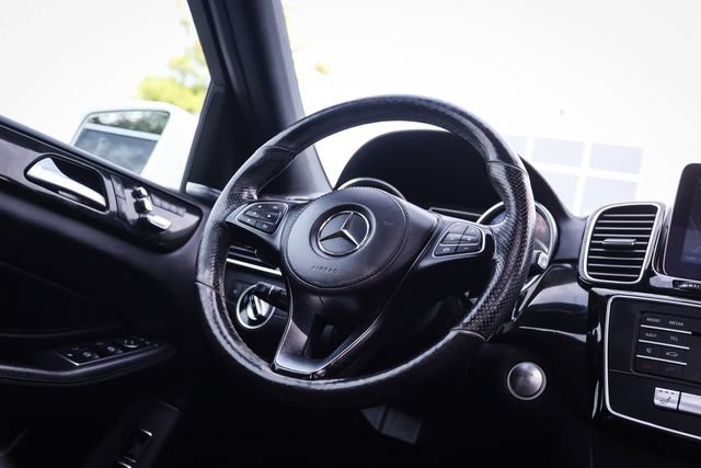 Used 2018 Mercedes-Benz GLS 450 4MATIC image 25
