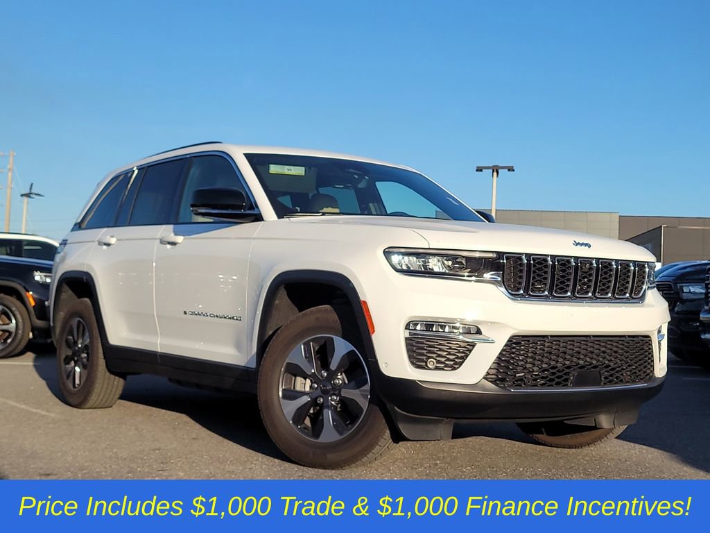 Used 2023 Jeep Grand Cherokee 4WD 4xe w/ Luxury Tech Group II image 1