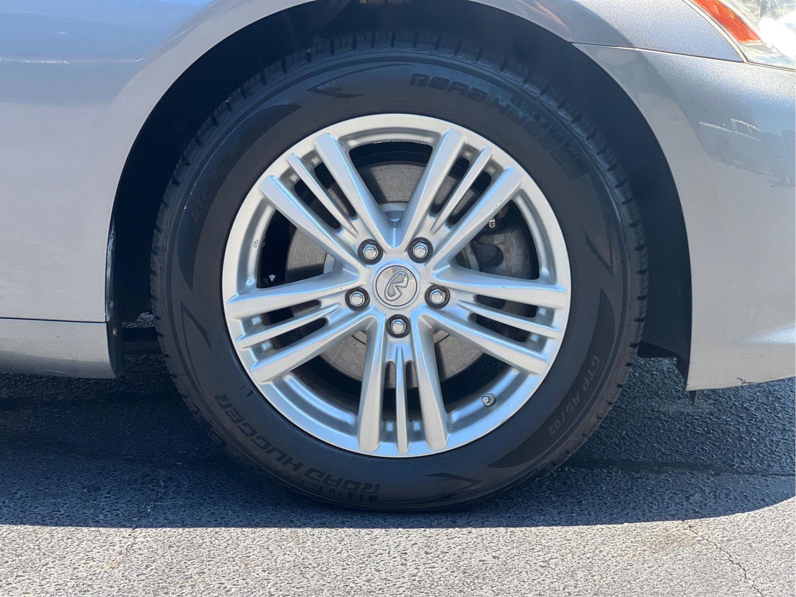 Used 2013 INFINITI G37 x Sedan w/ Premium Pkg AWD/4WD image 25