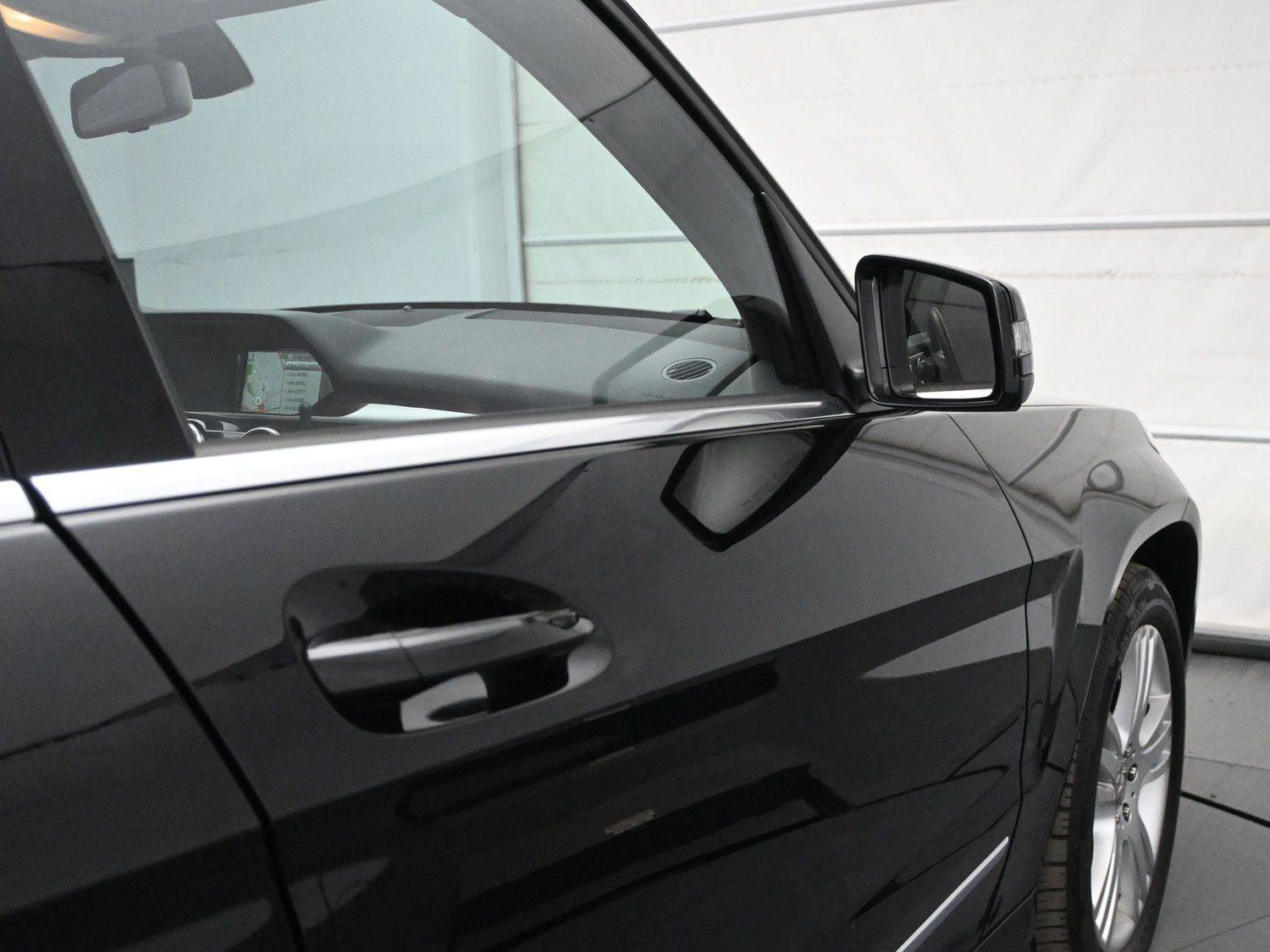 Used 2015 Mercedes-Benz GLK 350 4MATIC image 15