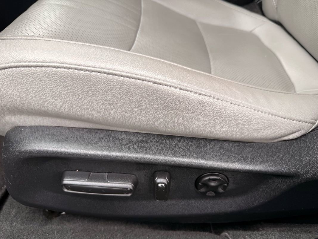 Used 2020 Honda Accord EX-L image 17