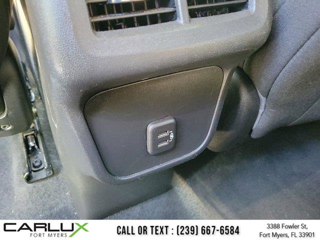 Used 2020 Chevrolet Equinox LT image 17