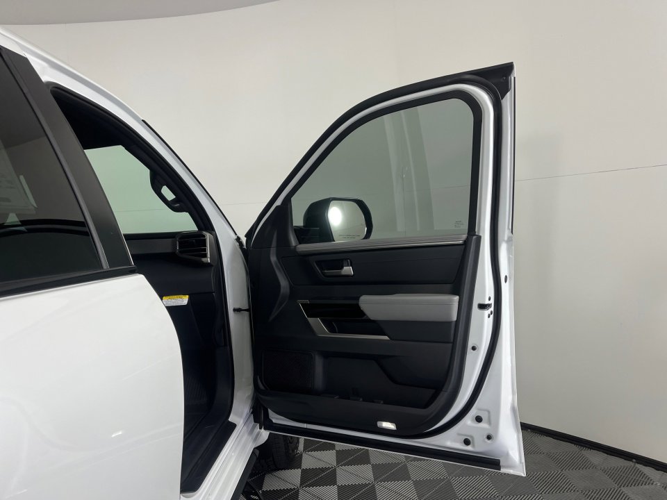 New 2026 Toyota Tundra Limited image 27