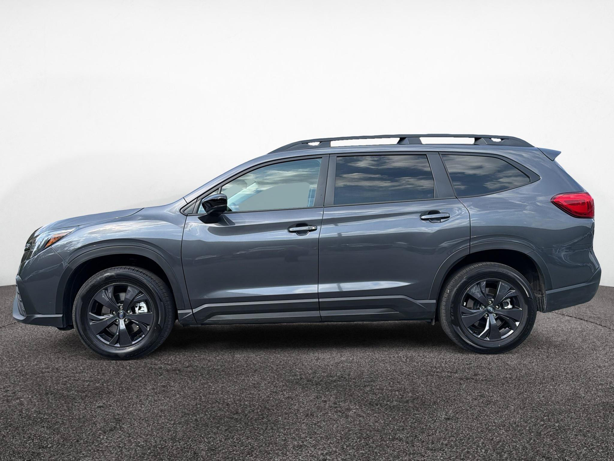 Certified 2026 Subaru Ascent Premium AWD/4WD image 4
