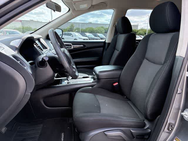 Used 2020 Nissan Pathfinder S FWD image 17