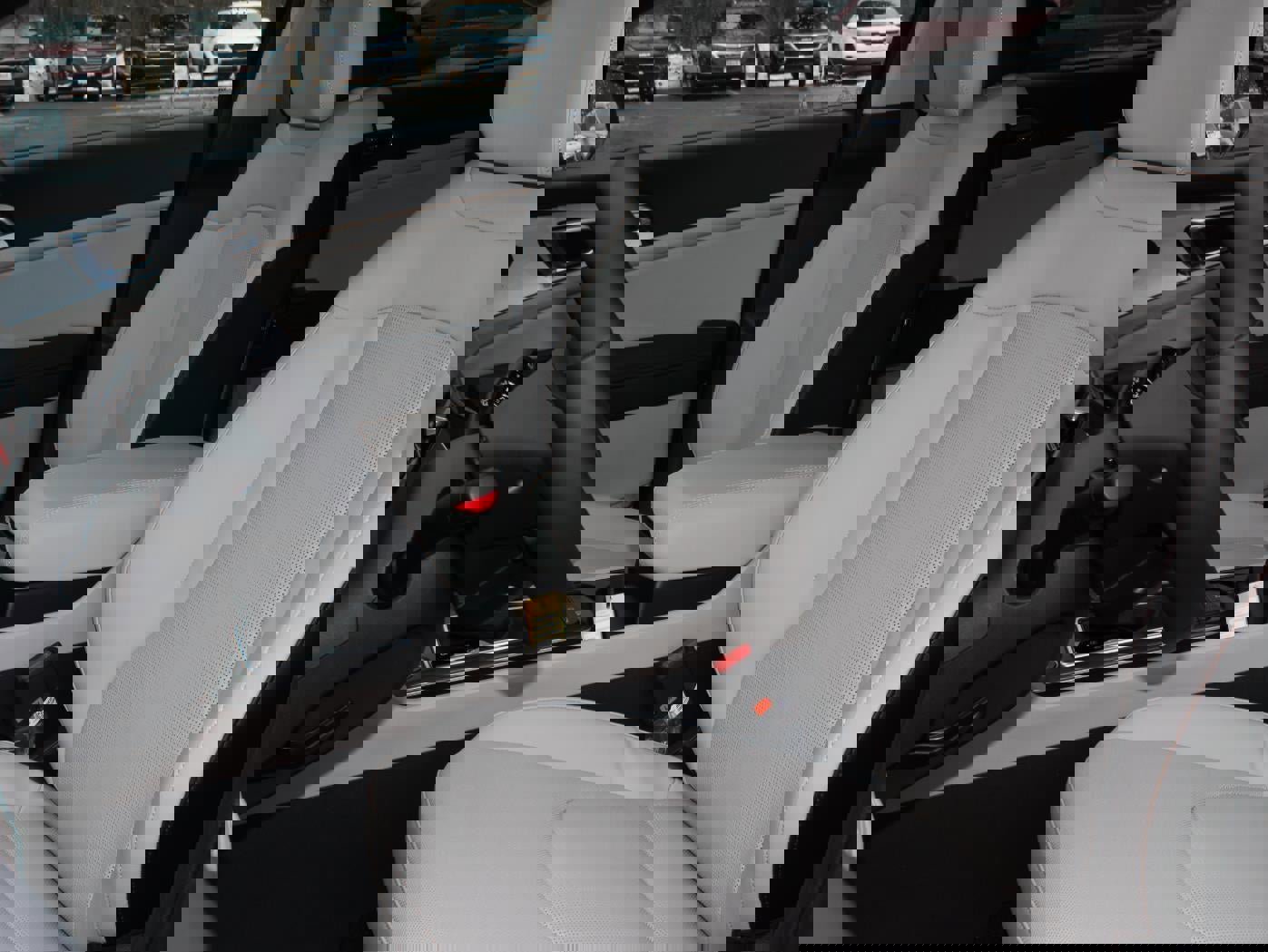 New 2026 Kia Sportage EX image 16