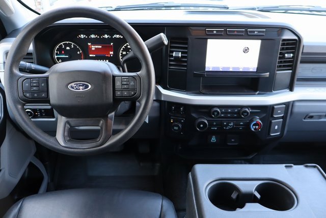 Used 2023 Ford F450 XL w/ Snow Plow/Camper Package image 5