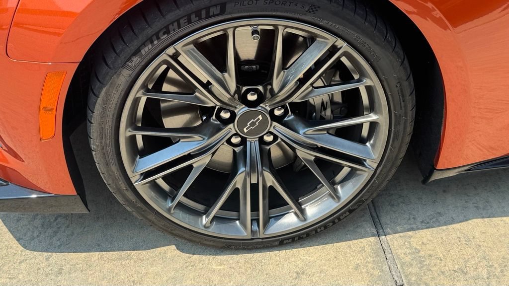 Used 2023 Chevrolet Camaro ZL1 RWD image 14