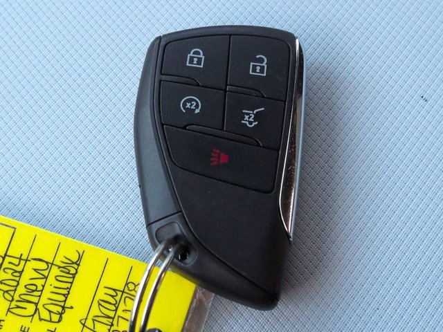 Used 2024 Chevrolet Equinox EV LT FWD image 29