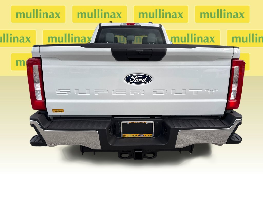 New 2027 Ford F250 XL w/ XL Chrome Package RWD image 12