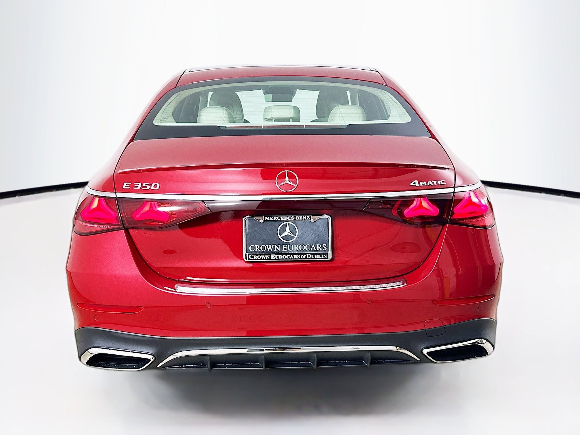 Used 2026 Mercedes-Benz E 350 4MATIC Sedan image 6