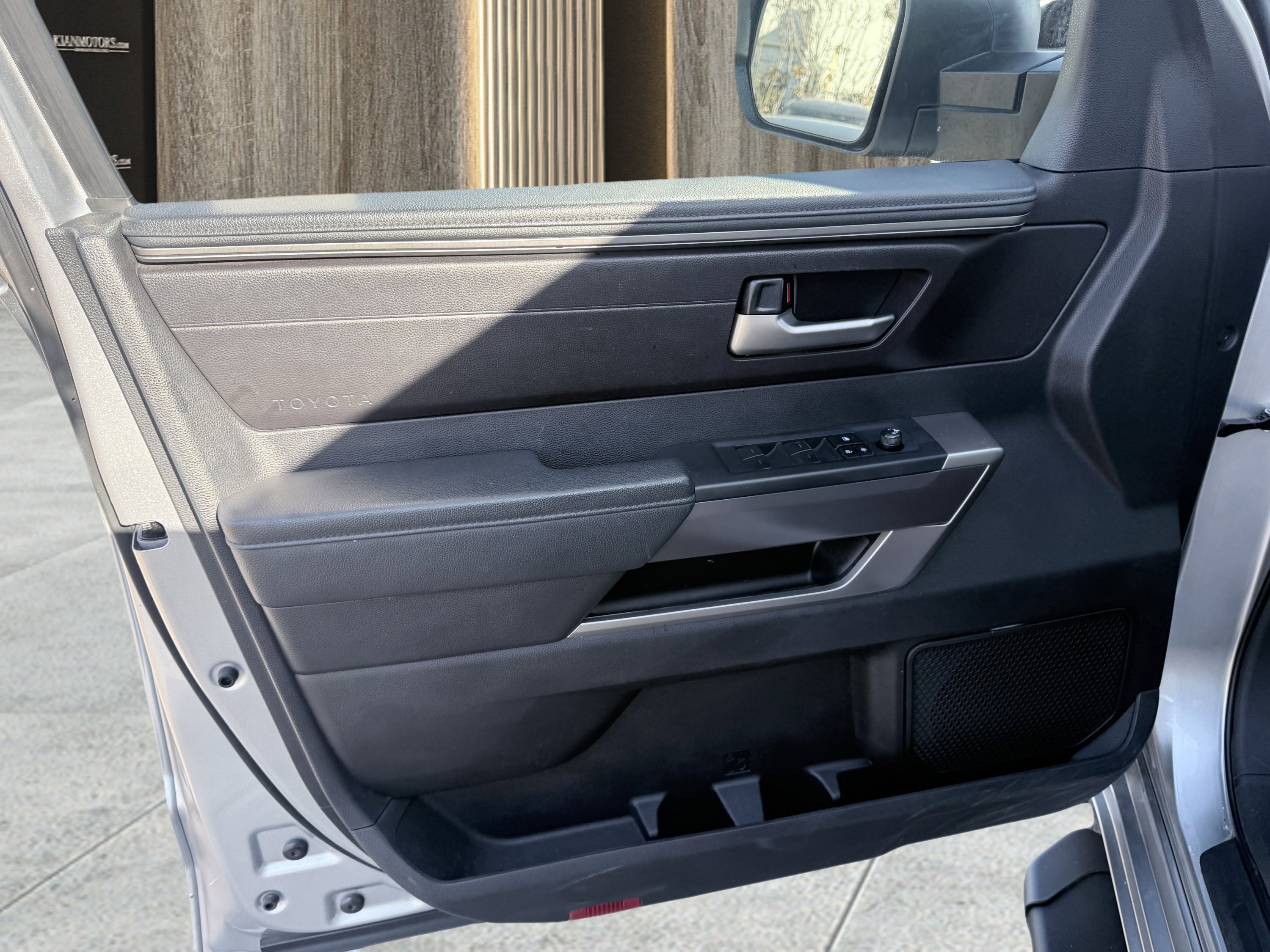 Used 2022 Toyota Tundra SR5 image 23