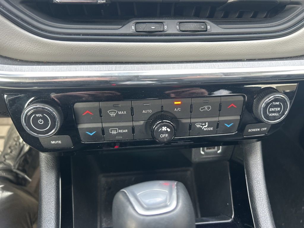 Used 2024 Jeep Compass Limited AWD/4WD image 26