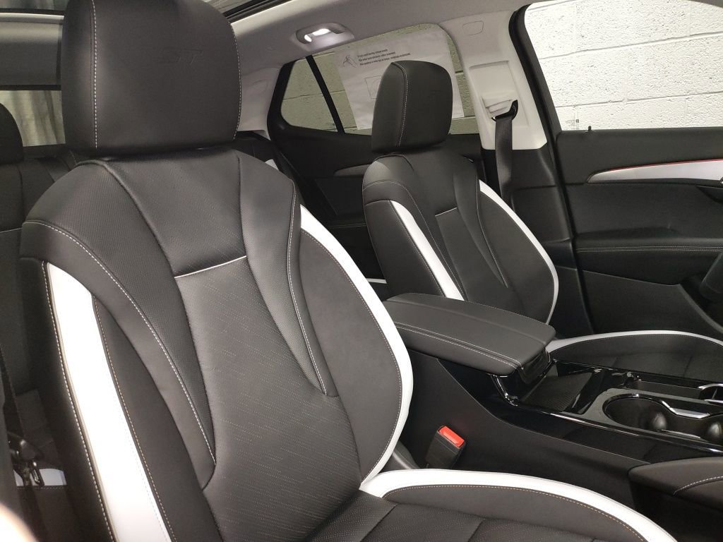 New 2026 Buick Envision Sport Touring image 9