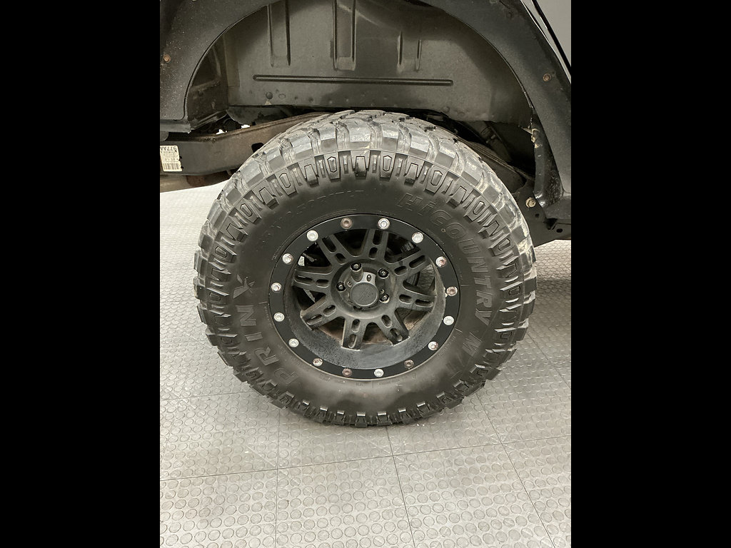 Used 2015 Jeep Wrangler Unlimited Sport w/ Max Tow Package AWD/4WD image 35