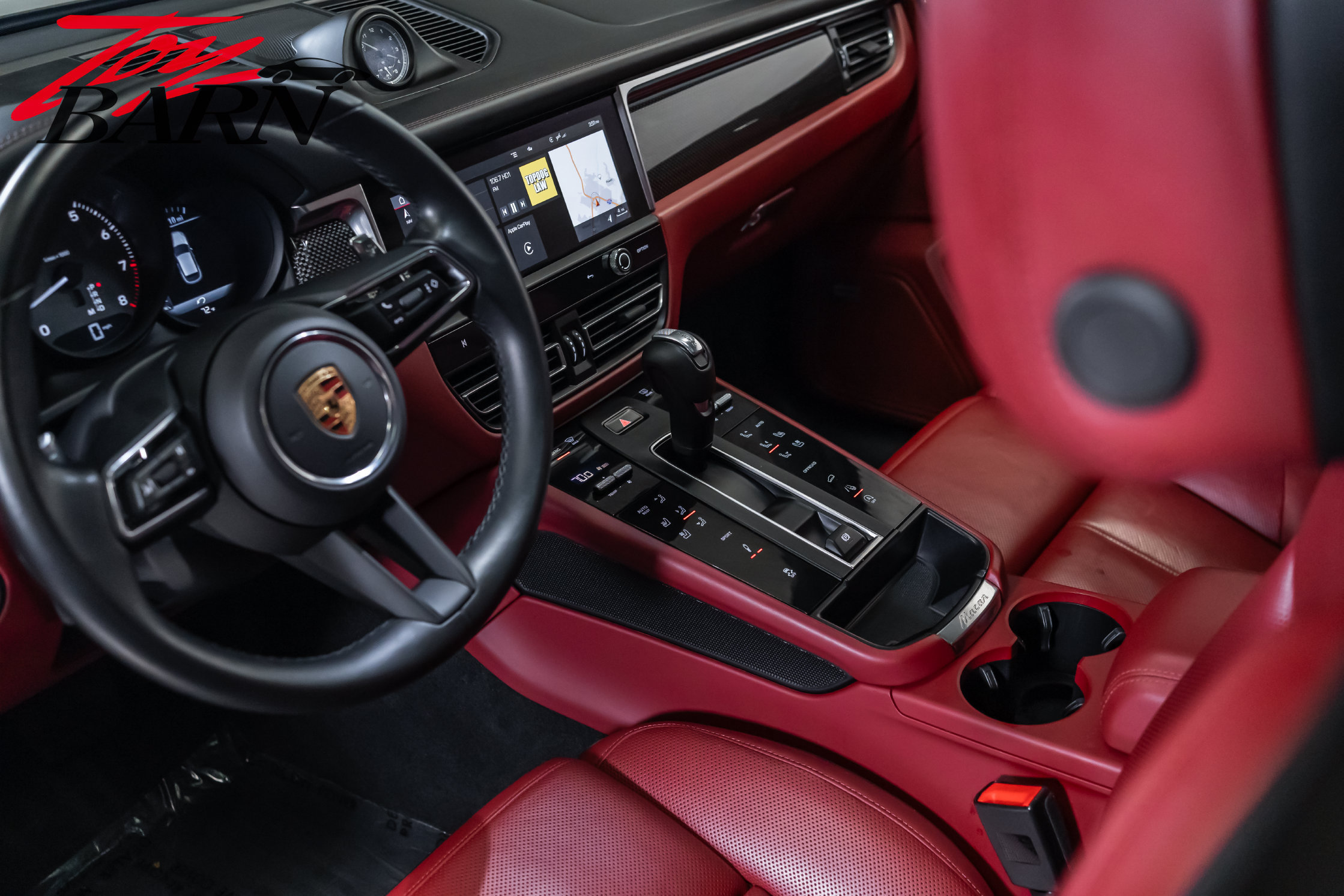 Used 2024 Porsche Macan S AWD/4WD image 25