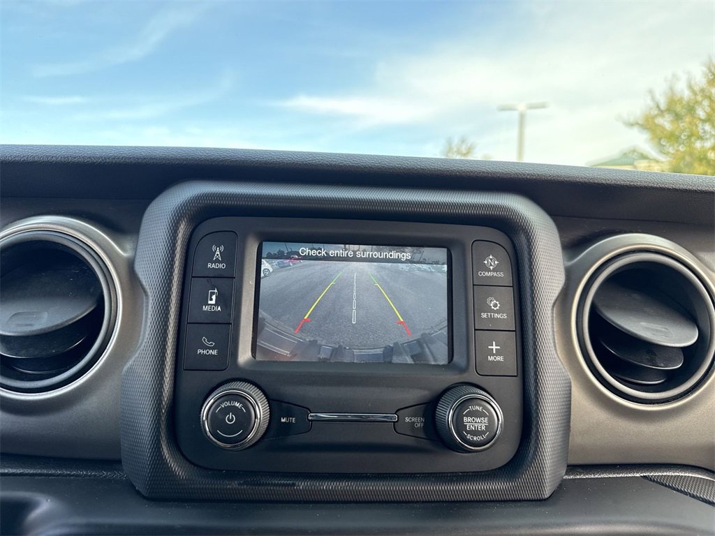 Used 2018 Jeep Wrangler Unlimited Sport S image 17