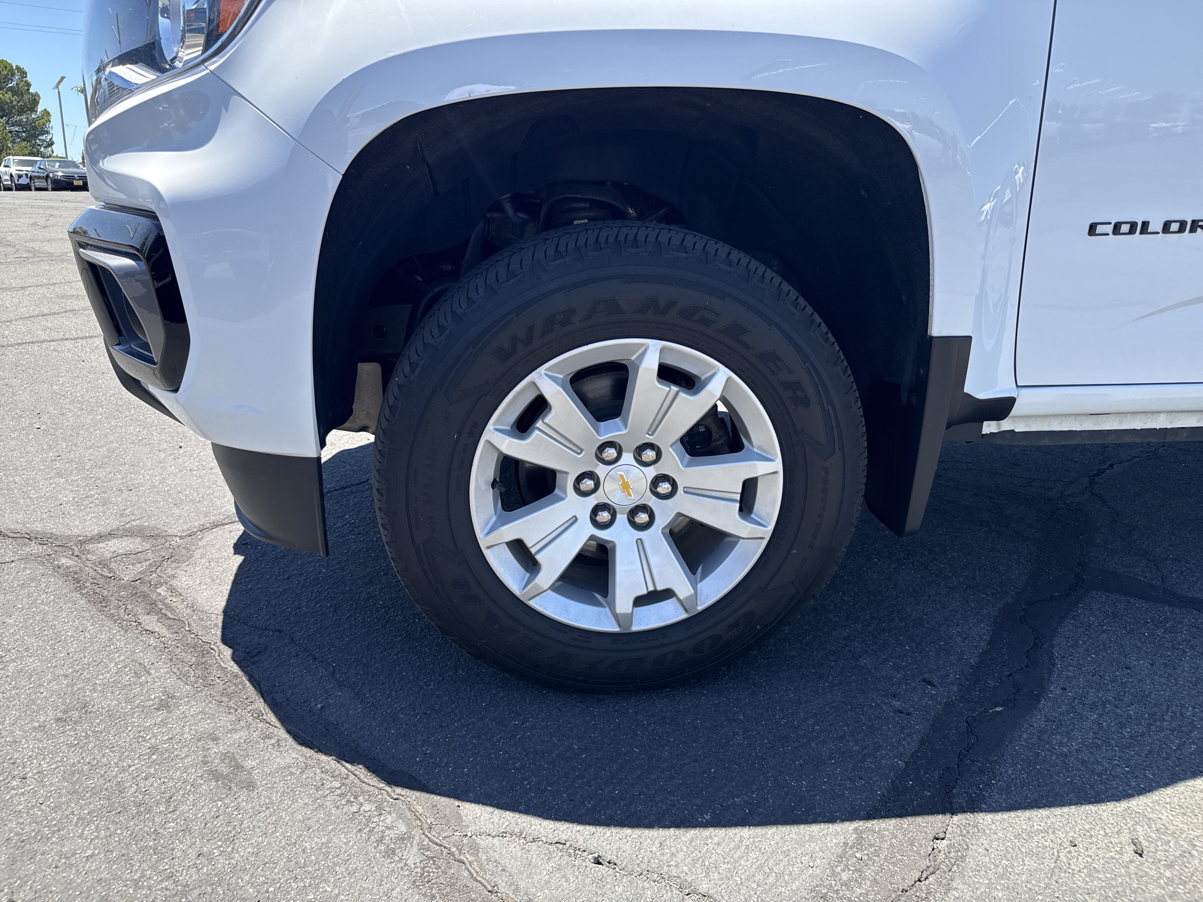 Used 2022 Chevrolet Colorado LT w/ Luxury Package AWD/4WD image 12