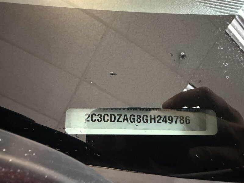 Used 2016 Dodge Challenger SXT RWD image 27