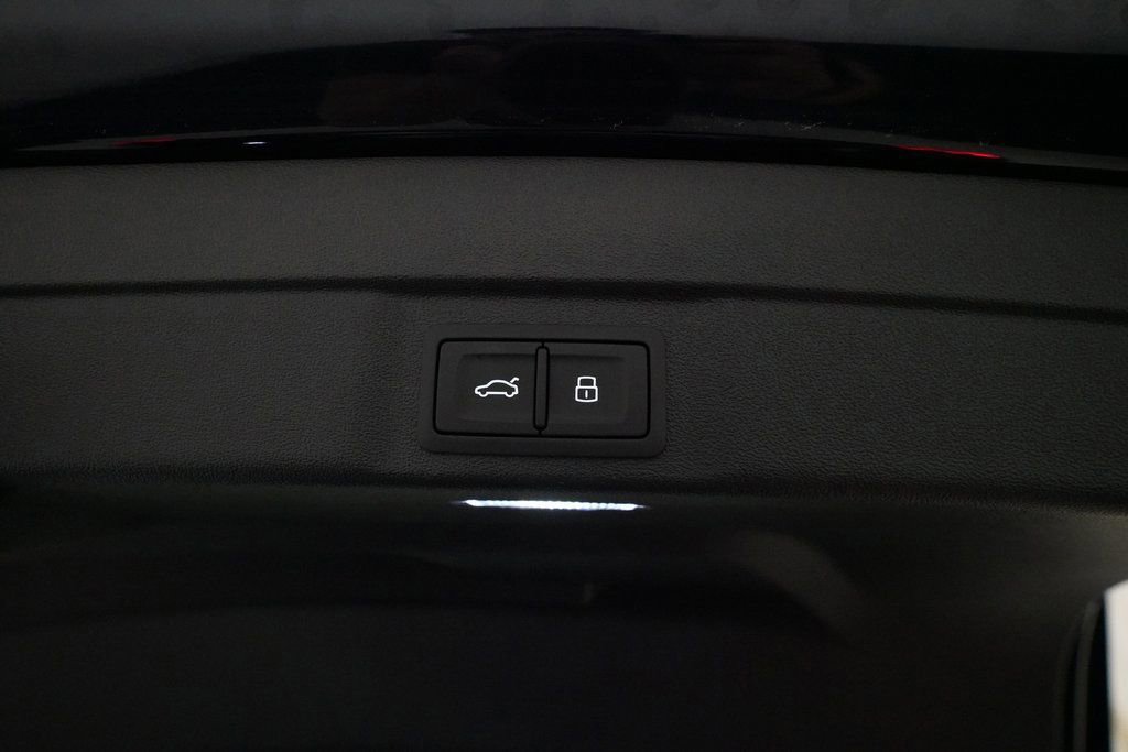 New 2025 Audi A5 2.0T Premium image 13