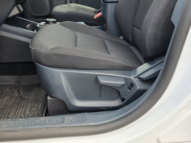 Certified 2025 Ford Maverick XL FWD image 14