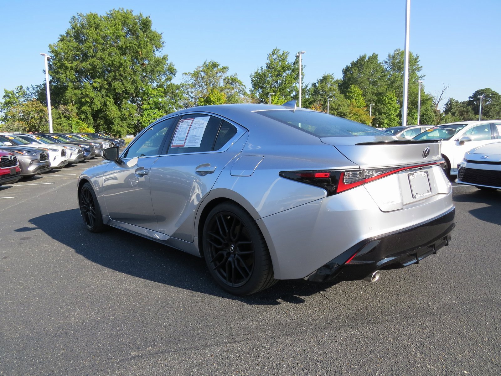 Used 2023 Lexus IS 350 F Sport image 7