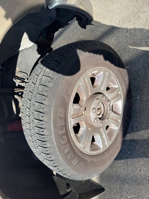 Used 2014 Ford F350 Lariat w/ Lariat Ultimate Package image 17