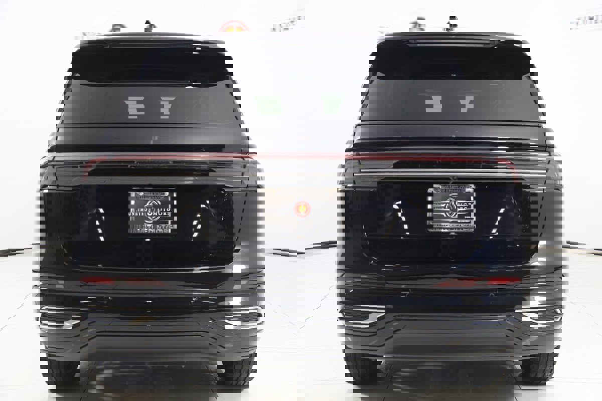 Used 2025 Lincoln Nautilus Reserve AWD/4WD image 59