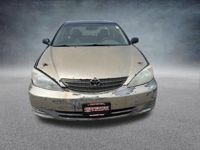Used 2002 Toyota Camry XLE FWD image 3