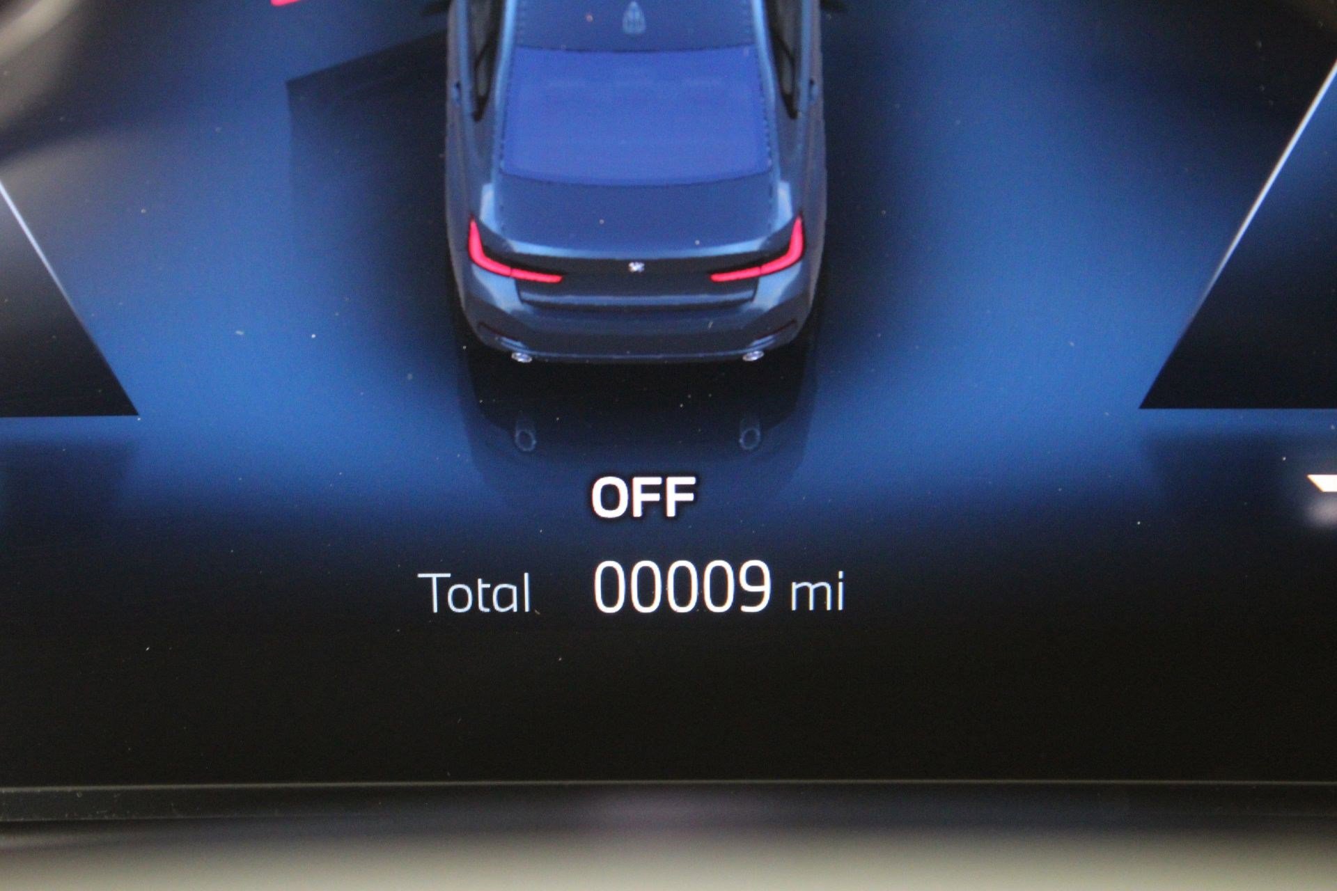 New 2026 BMW 330i Sedan w/ Premium Package RWD image 19