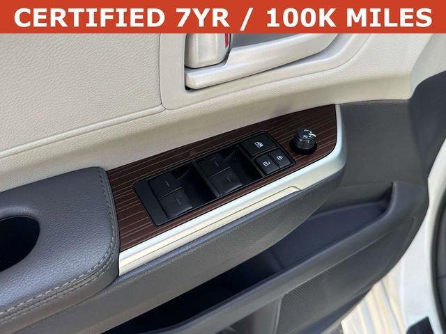 Used 2024 Toyota Sienna LE image 15