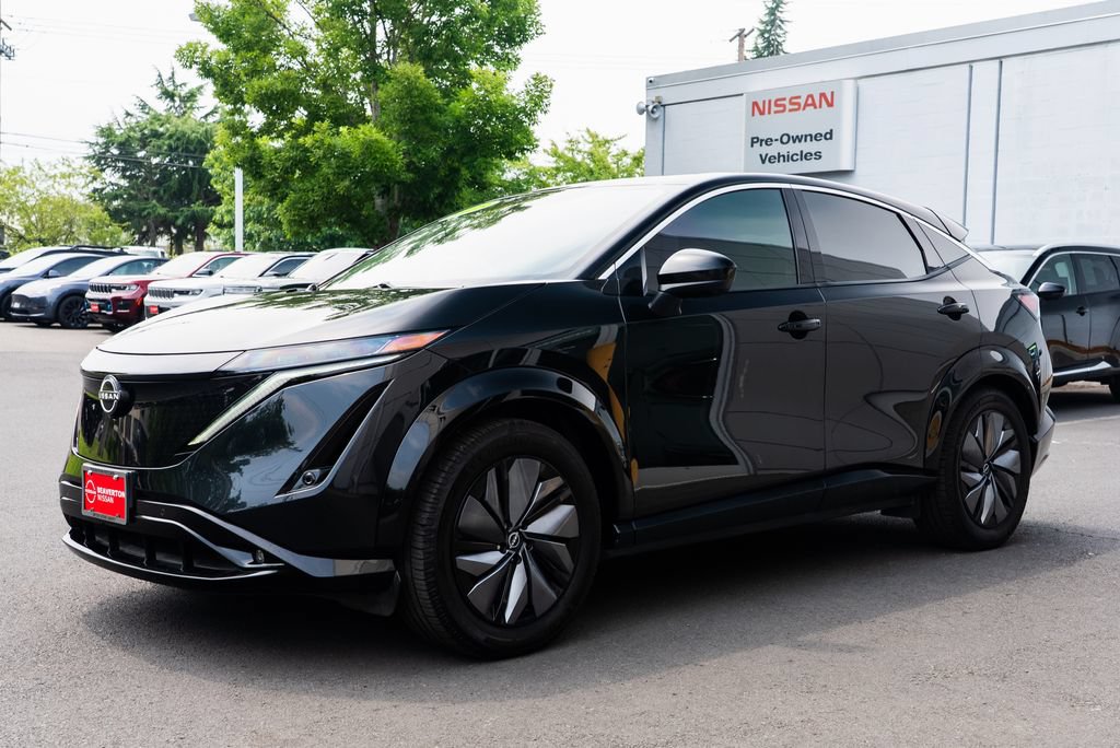 Used 2023 Nissan Ariya FWD image 3