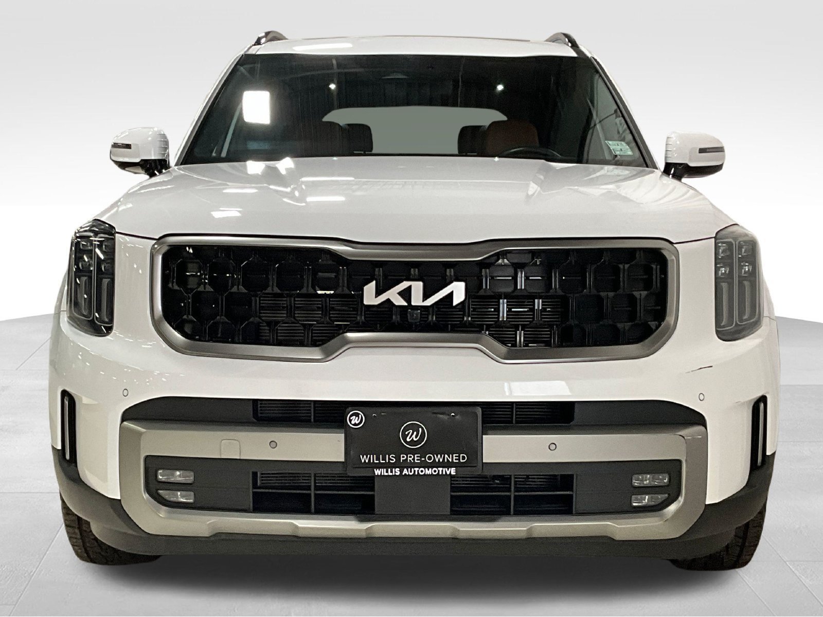 Used 2023 Kia Telluride SX Prestige X-Pro AWD/4WD image 2