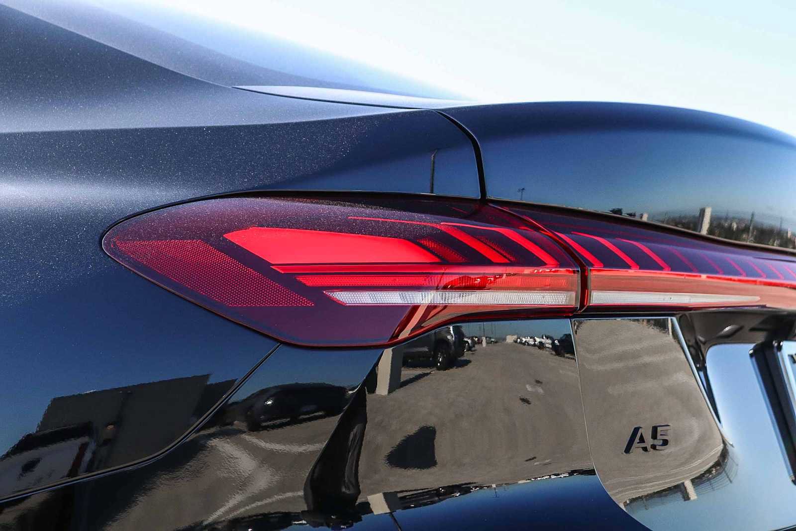 Used 2025 Audi A5 2.0T Premium image 12